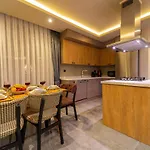 Villa Simurg *